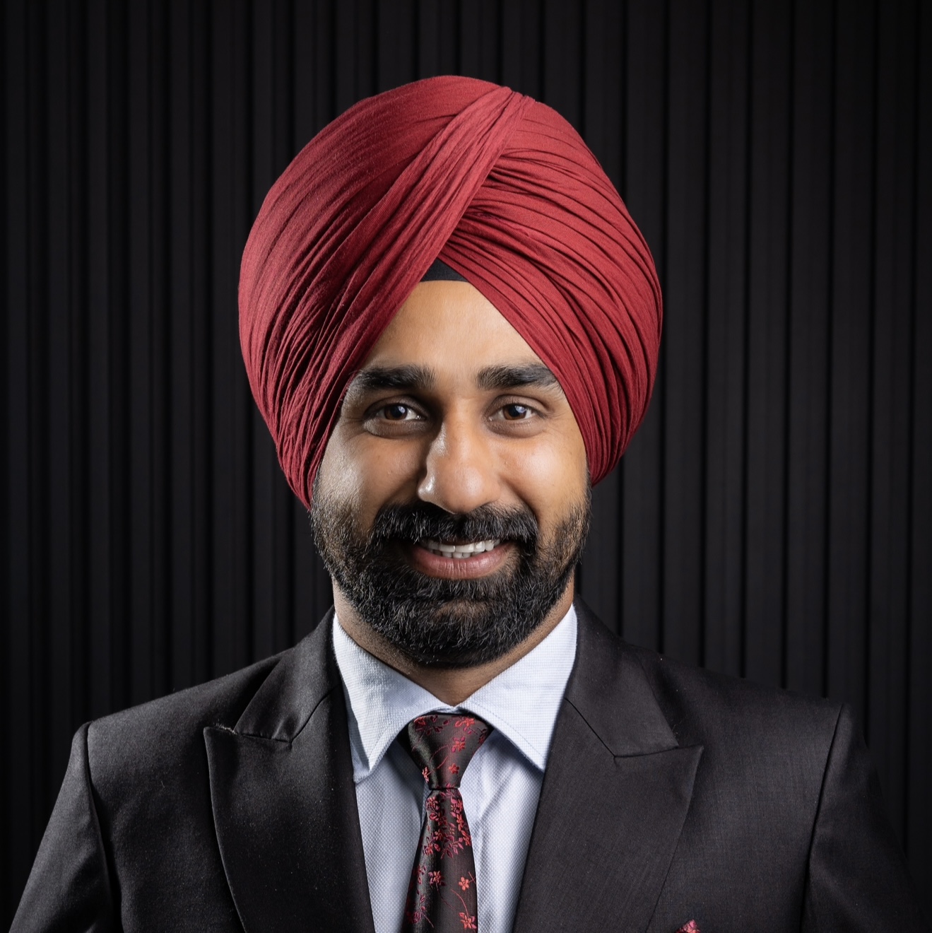 Harbir Gill RE/MAX realtor Brampton